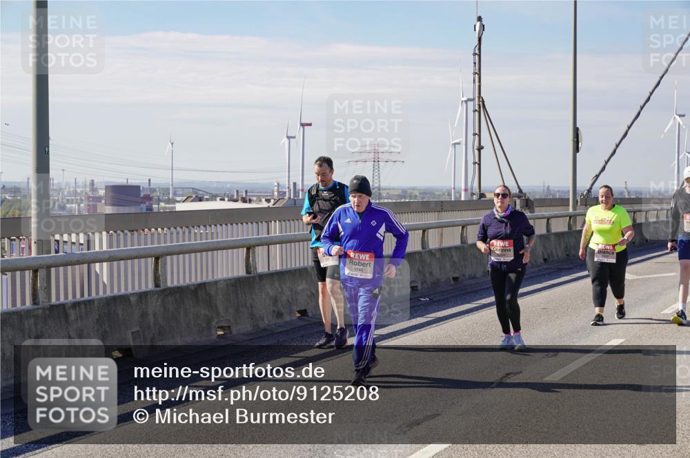 03.10.2025 - Köhlbrandbrückenlauf Michael Burmester http://msf.ph/oto/9125208 03.10.2025 13:08:54 Position 2 5748 meine-sportfotos.de