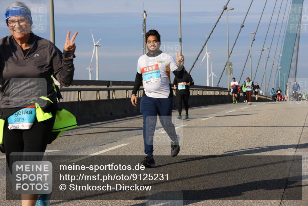 03.10.2025 - Köhlbrandbrückenlauf Strokosch-Dieckow http://msf.ph/oto/9125231 03.10.2025 10:07:26 Position 2 2603, 3347 meine-sportfotos.de