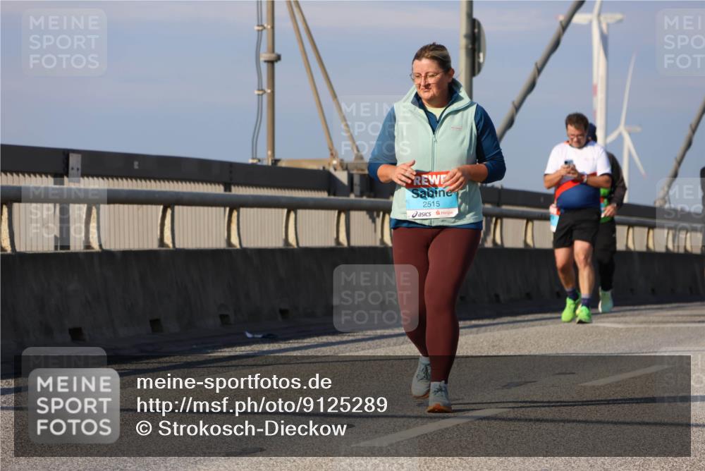 03.10.2025 - Köhlbrandbrückenlauf Strokosch-Dieckow http://msf.ph/oto/9125289 03.10.2025 10:07:39 Position 2 2515, 44 meine-sportfotos.de