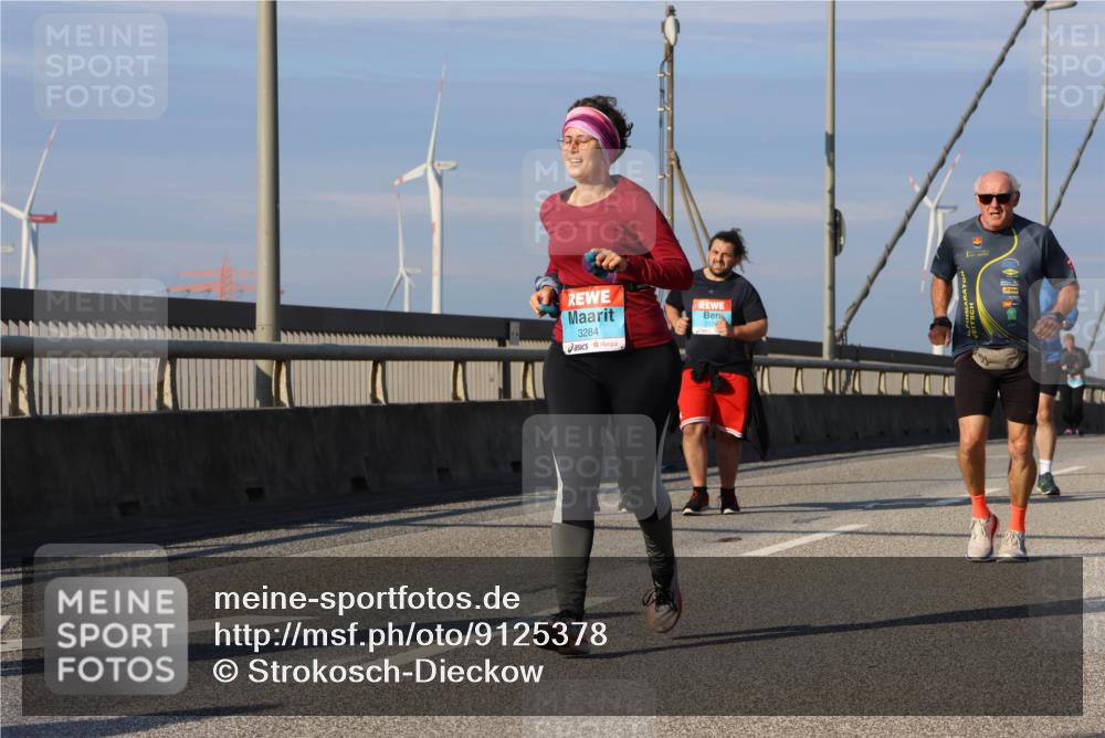 03.10.2025 - Köhlbrandbrückenlauf Strokosch-Dieckow http://msf.ph/oto/9125378 03.10.2025 10:08:01 Position 2 3284, 217 meine-sportfotos.de