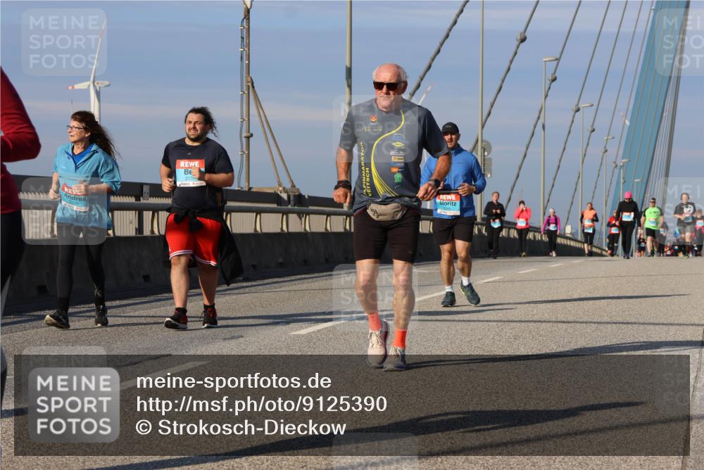 03.10.2025 - Köhlbrandbrückenlauf Strokosch-Dieckow http://msf.ph/oto/9125390 03.10.2025 10:08:02 Position 2  meine-sportfotos.de