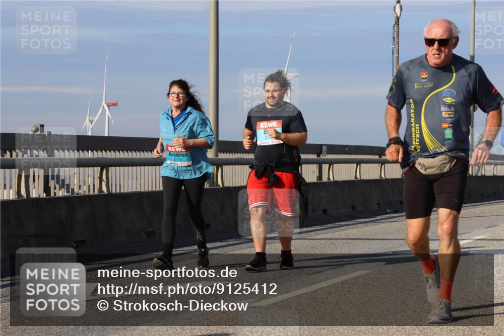 03.10.2025 - Köhlbrandbrückenlauf Strokosch-Dieckow http://msf.ph/oto/9125412 03.10.2025 10:08:03 Position 2  meine-sportfotos.de
