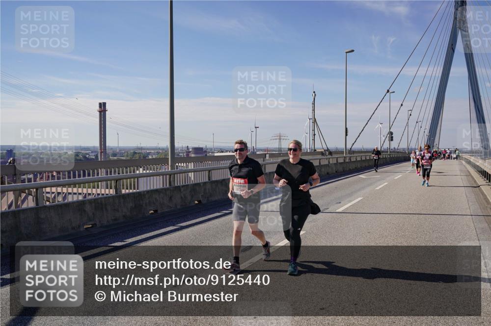 03.10.2025 - Köhlbrandbrückenlauf Michael Burmester http://msf.ph/oto/9125440 03.10.2025 13:09:15 Position 2 53 meine-sportfotos.de