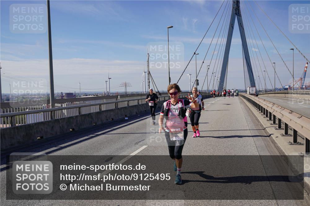 03.10.2025 - Köhlbrandbrückenlauf Michael Burmester http://msf.ph/oto/9125495 03.10.2025 13:09:21 Position 2  meine-sportfotos.de