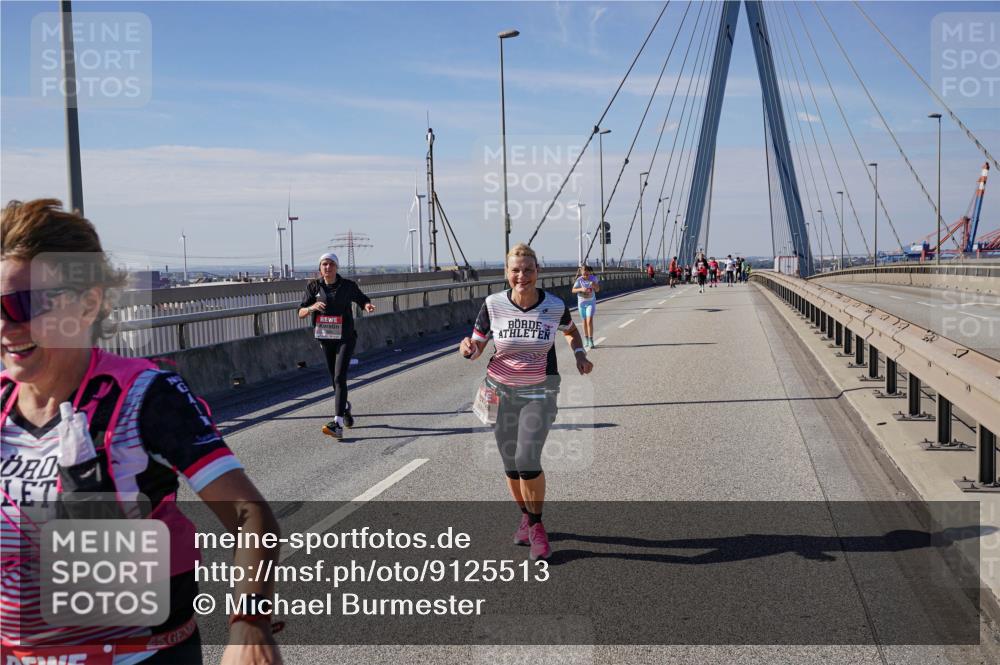 03.10.2025 - Köhlbrandbrückenlauf Michael Burmester http://msf.ph/oto/9125513 03.10.2025 13:09:23 Position 2  meine-sportfotos.de