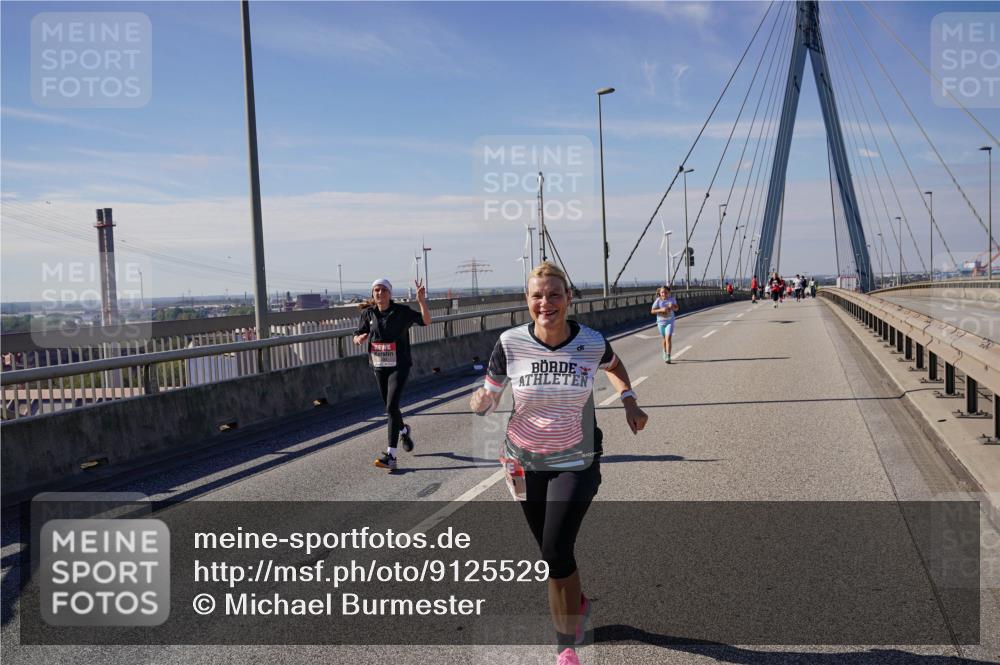 03.10.2025 - Köhlbrandbrückenlauf Michael Burmester http://msf.ph/oto/9125529 03.10.2025 13:09:23 Position 2  meine-sportfotos.de