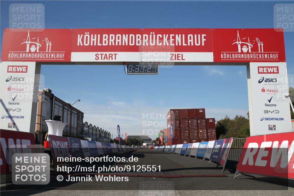 03.10.2025 - Köhlbrandbrückenlauf Jannik Wohlers http://msf.ph/oto/9125551 03.10.2025 12:31:21 Ziel  meine-sportfotos.de
