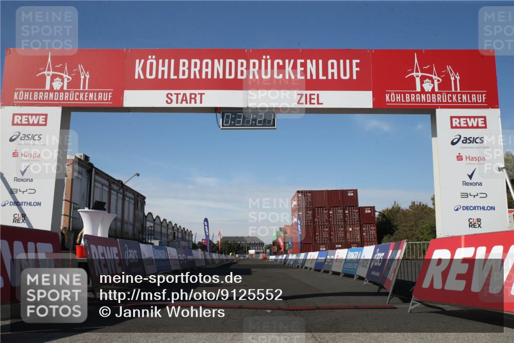 03.10.2025 - Köhlbrandbrückenlauf Jannik Wohlers http://msf.ph/oto/9125552 03.10.2025 12:31:21 Ziel  meine-sportfotos.de