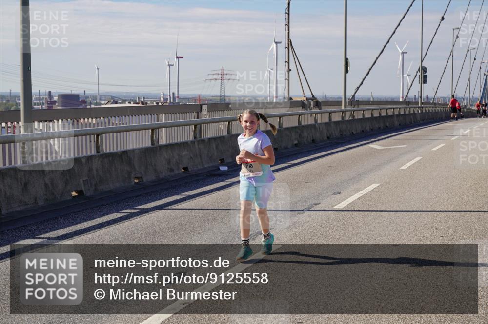 03.10.2025 - Köhlbrandbrückenlauf Michael Burmester http://msf.ph/oto/9125558 03.10.2025 13:09:28 Position 2 5811 meine-sportfotos.de