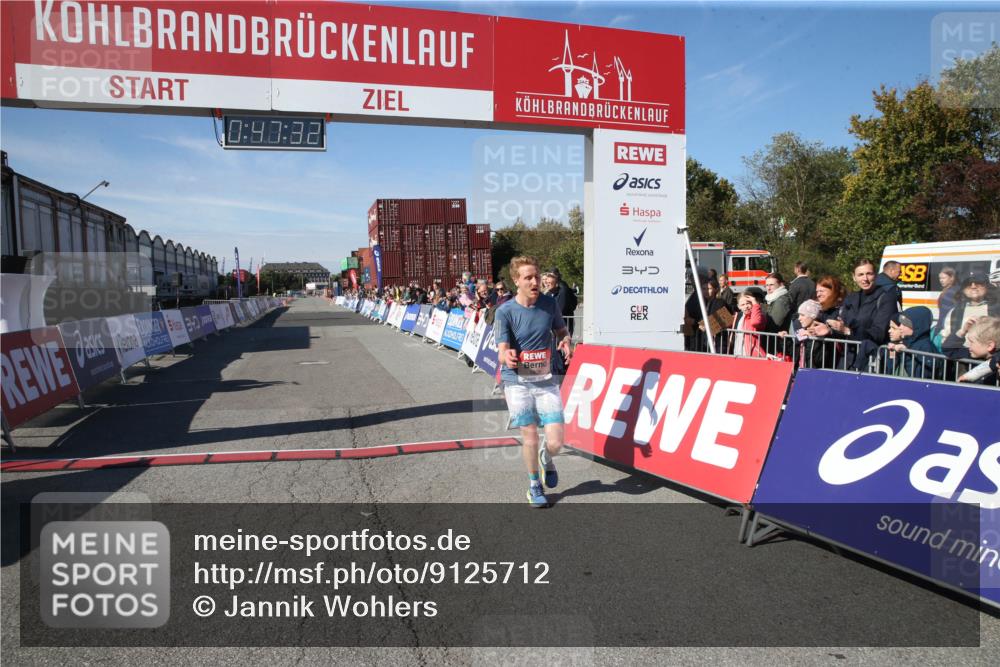 03.10.2025 - Köhlbrandbrückenlauf Jannik Wohlers http://msf.ph/oto/9125712 03.10.2025 12:47:32 Ziel 6638 meine-sportfotos.de