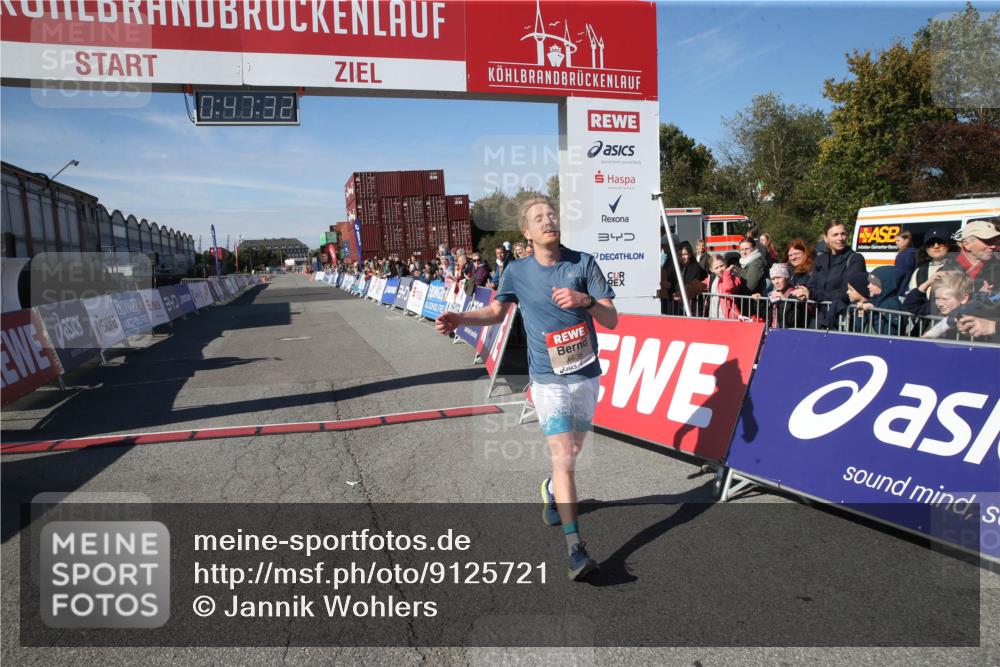 03.10.2025 - Köhlbrandbrückenlauf Jannik Wohlers http://msf.ph/oto/9125721 03.10.2025 12:47:33 Ziel 6638 meine-sportfotos.de