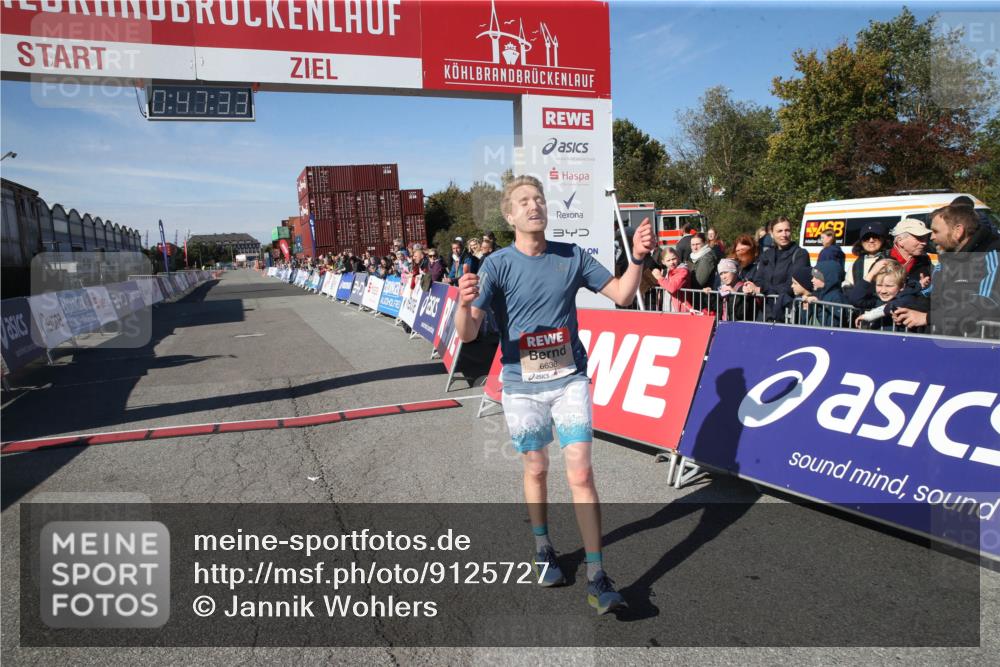03.10.2025 - Köhlbrandbrückenlauf Jannik Wohlers http://msf.ph/oto/9125727 03.10.2025 12:47:33 Ziel 6638 meine-sportfotos.de