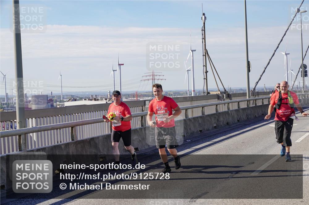 03.10.2025 - Köhlbrandbrückenlauf Michael Burmester http://msf.ph/oto/9125728 03.10.2025 13:10:06 Position 2  meine-sportfotos.de