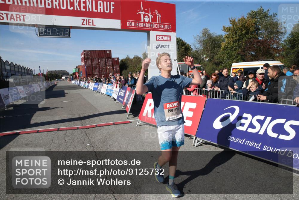 03.10.2025 - Köhlbrandbrückenlauf Jannik Wohlers http://msf.ph/oto/9125732 03.10.2025 12:47:33 Ziel 6638 meine-sportfotos.de
