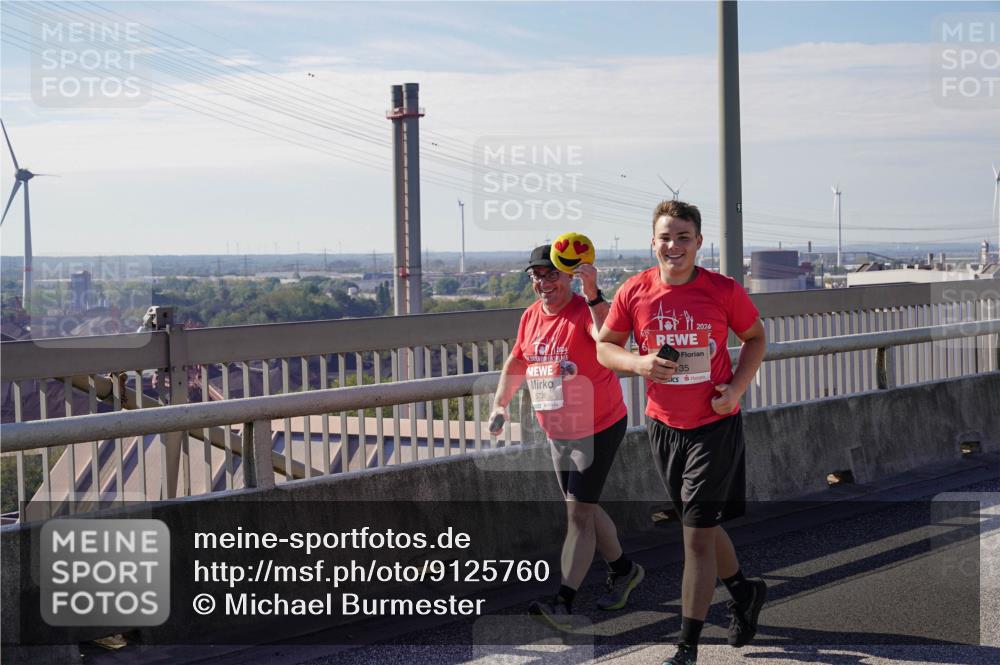 03.10.2025 - Köhlbrandbrückenlauf Michael Burmester http://msf.ph/oto/9125760 03.10.2025 13:10:08 Position 2 2024, 5736, 2024, 35 meine-sportfotos.de