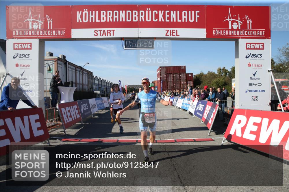 03.10.2025 - Köhlbrandbrückenlauf Jannik Wohlers http://msf.ph/oto/9125847 03.10.2025 12:56:25 Ziel 4028, 4050, 4078, 4166, 4170, 4231, 4478, 5957, 6266 meine-sportfotos.de