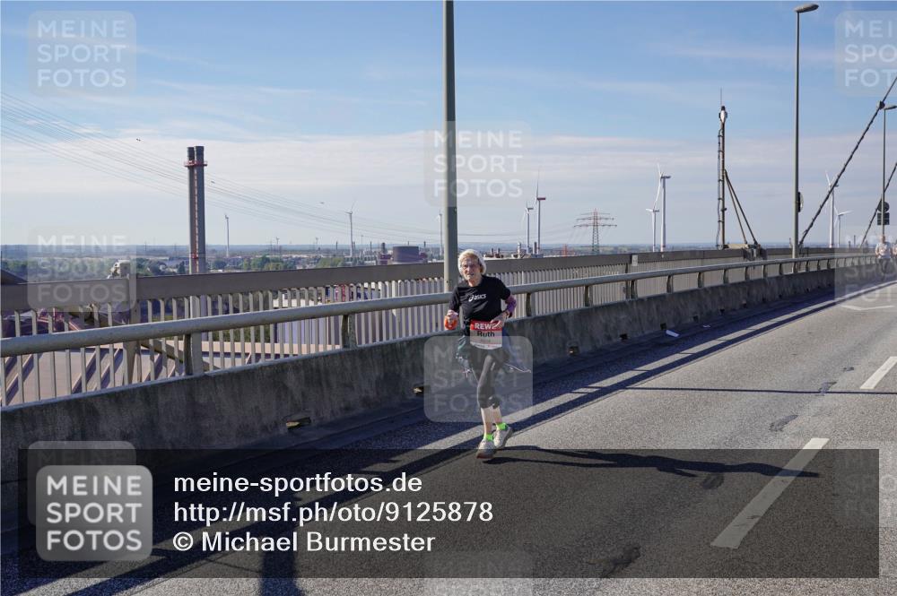 03.10.2025 - Köhlbrandbrückenlauf Michael Burmester http://msf.ph/oto/9125878 03.10.2025 13:10:29 Position 2  meine-sportfotos.de