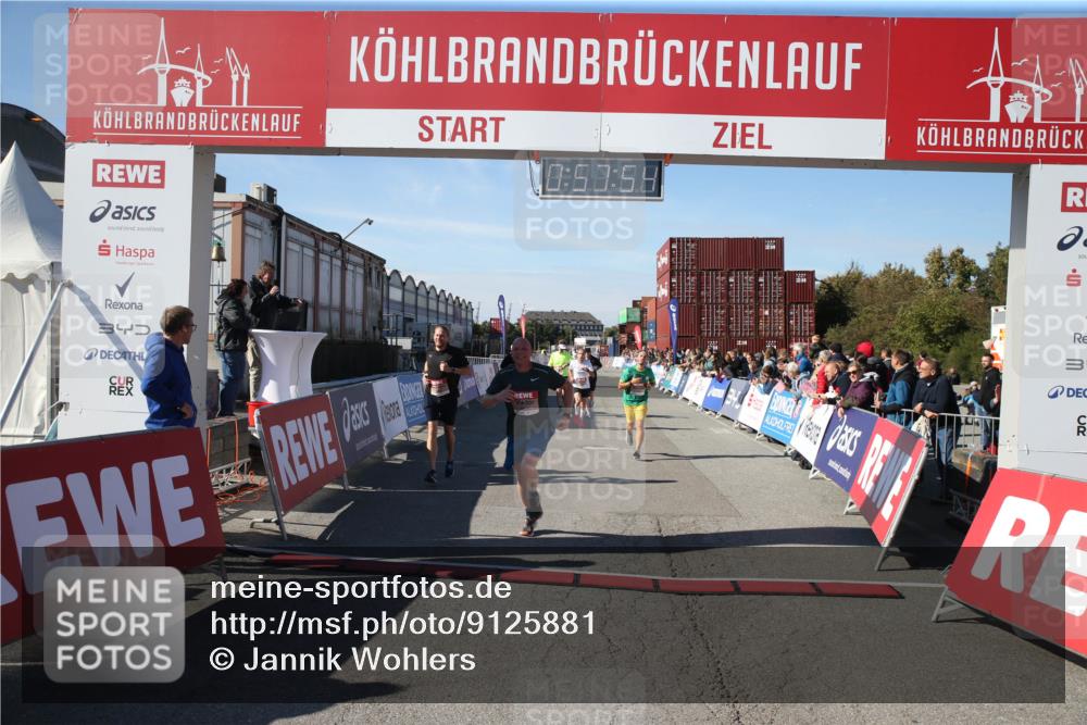 03.10.2025 - Köhlbrandbrückenlauf Jannik Wohlers http://msf.ph/oto/9125881 03.10.2025 12:57:54 Ziel 4037, 4046, 4102, 4654, 5669, 5960, 5961, 6371, 6518, 6519, 6520 meine-sportfotos.de