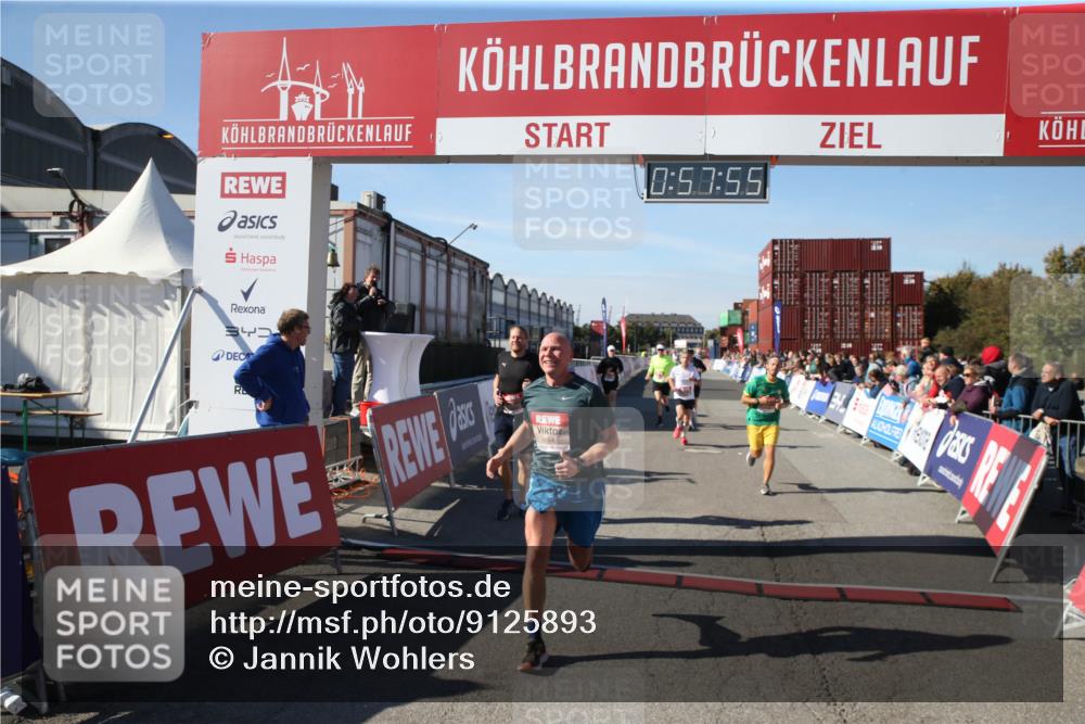 03.10.2025 - Köhlbrandbrückenlauf Jannik Wohlers http://msf.ph/oto/9125893 03.10.2025 12:57:55 Ziel 4037, 4046, 4102, 4654, 5669, 5960, 5961, 6371, 6518, 6519, 6520 meine-sportfotos.de