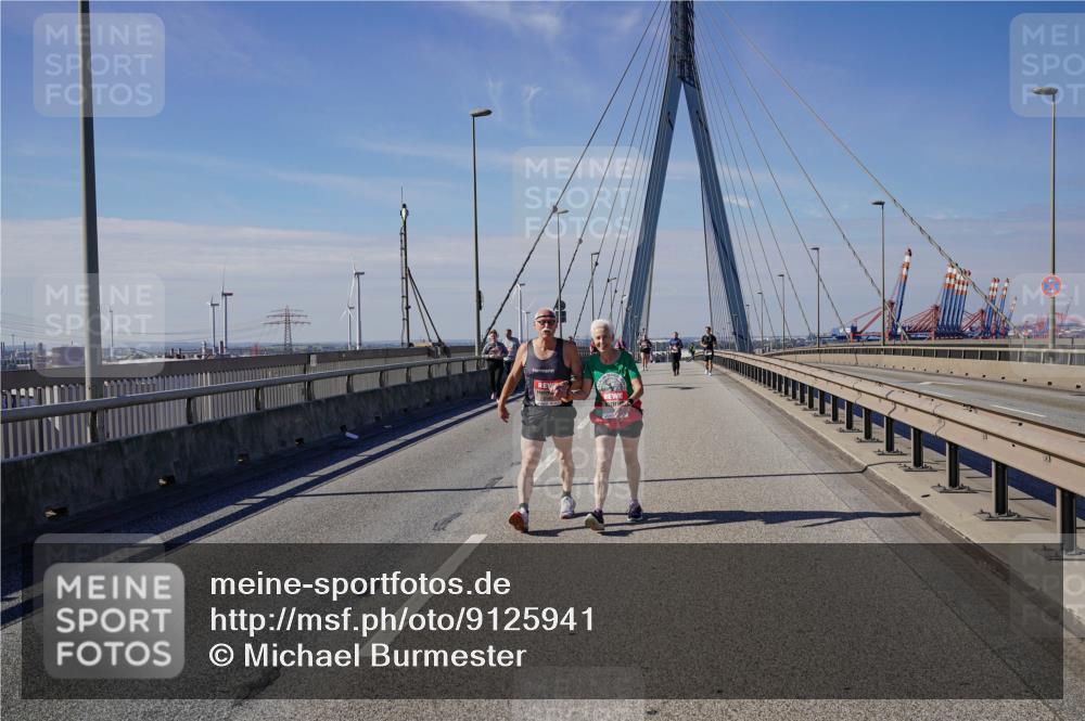 03.10.2025 - Köhlbrandbrückenlauf Michael Burmester http://msf.ph/oto/9125941 03.10.2025 13:10:37 Position 2  meine-sportfotos.de