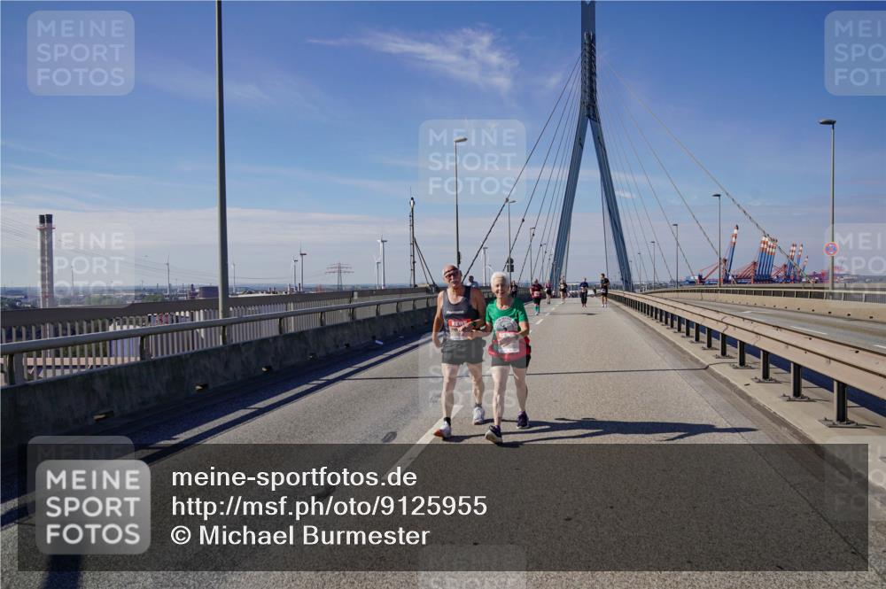 03.10.2025 - Köhlbrandbrückenlauf Michael Burmester http://msf.ph/oto/9125955 03.10.2025 13:10:38 Position 2  meine-sportfotos.de