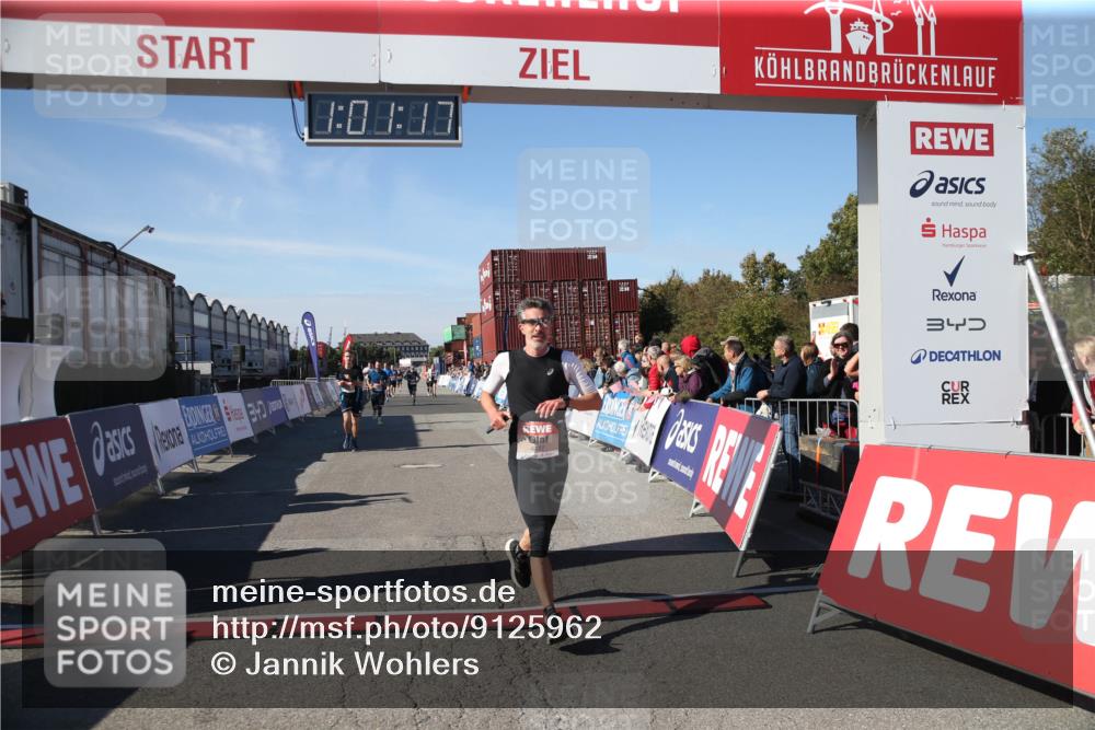 03.10.2025 - Köhlbrandbrückenlauf Jannik Wohlers http://msf.ph/oto/9125962 03.10.2025 13:01:17 Ziel 4039, 4737, 5779, 5915, 6307, 6614 meine-sportfotos.de