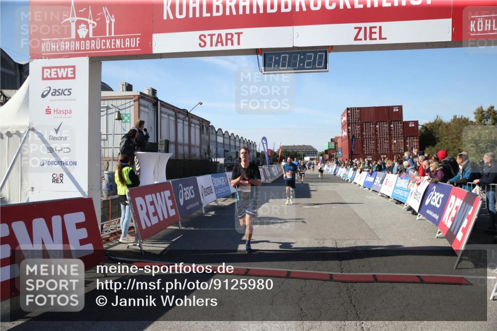 03.10.2025 - Köhlbrandbrückenlauf Jannik Wohlers http://msf.ph/oto/9125980 03.10.2025 13:01:20 Ziel 4199, 4737, 5779, 5915, 6187, 6307, 6614 meine-sportfotos.de