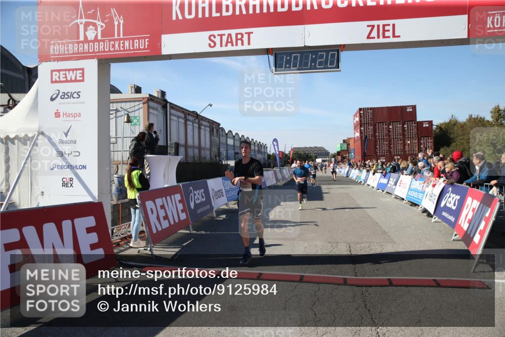 03.10.2025 - Köhlbrandbrückenlauf Jannik Wohlers http://msf.ph/oto/9125984 03.10.2025 13:01:20 Ziel 4199, 4737, 5779, 5915, 6187, 6307, 6614 meine-sportfotos.de