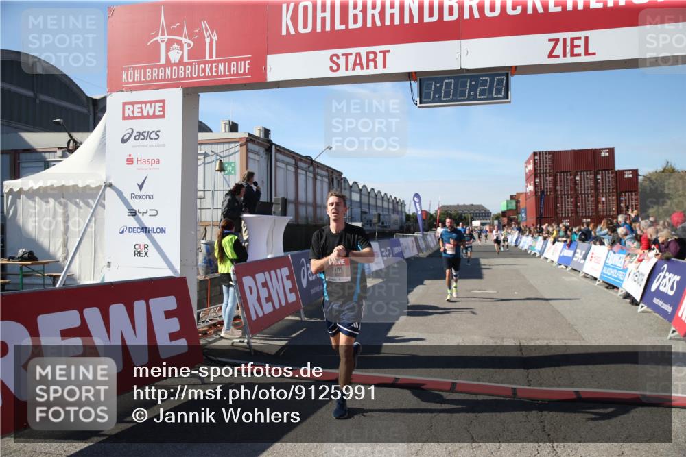 03.10.2025 - Köhlbrandbrückenlauf Jannik Wohlers http://msf.ph/oto/9125991 03.10.2025 13:01:21 Ziel 4199, 4304, 4737, 5915, 6187, 6307, 6614, 6775 meine-sportfotos.de