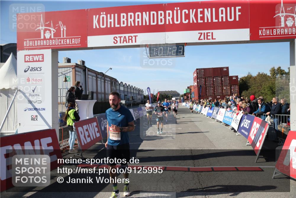 03.10.2025 - Köhlbrandbrückenlauf Jannik Wohlers http://msf.ph/oto/9125995 03.10.2025 13:01:24 Ziel 4073, 4199, 4219, 4284, 4292, 4304, 4737, 5915, 6187, 6307, 6775 meine-sportfotos.de