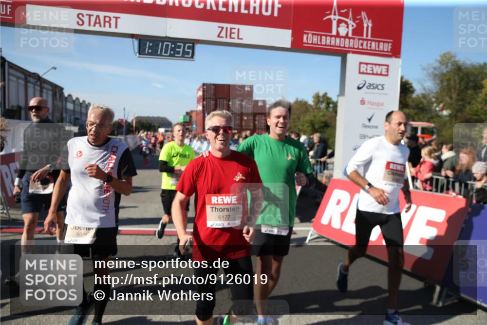 03.10.2025 - Köhlbrandbrückenlauf Jannik Wohlers http://msf.ph/oto/9126019 03.10.2025 13:10:35 Ziel 4386, 4429, 4514, 4710, 4711, 4774, 5229, 5383, 5410, 5689, 5738, 5889, 6024, 6177, 6269, 6273, 6294, 6779, 6781, 6782 meine-sportfotos.de