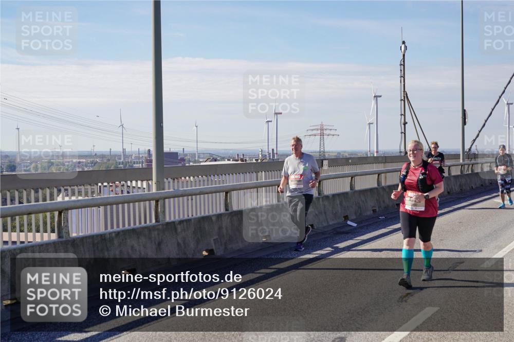 03.10.2025 - Köhlbrandbrückenlauf Michael Burmester http://msf.ph/oto/9126024 03.10.2025 13:10:48 Position 2  meine-sportfotos.de