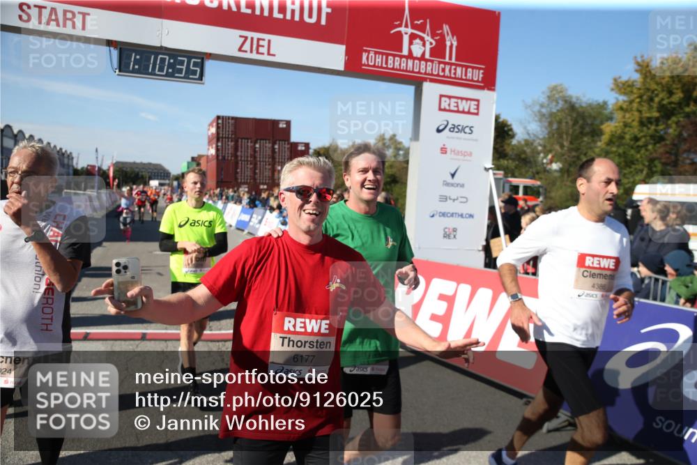 03.10.2025 - Köhlbrandbrückenlauf Jannik Wohlers http://msf.ph/oto/9126025 03.10.2025 13:10:35 Ziel 4386, 4429, 4514, 4710, 4711, 4774, 5229, 5383, 5410, 5689, 5738, 5889, 6024, 6177, 6269, 6273, 6294, 6779, 6781, 6782 meine-sportfotos.de