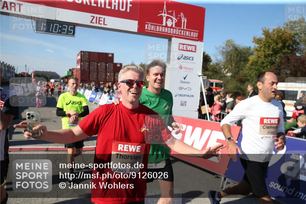 03.10.2025 - Köhlbrandbrückenlauf Jannik Wohlers http://msf.ph/oto/9126026 03.10.2025 13:10:35 Ziel 4386, 4429, 4514, 4710, 4711, 4774, 5229, 5383, 5410, 5689, 5738, 5889, 6024, 6177, 6269, 6273, 6294, 6779, 6781, 6782 meine-sportfotos.de