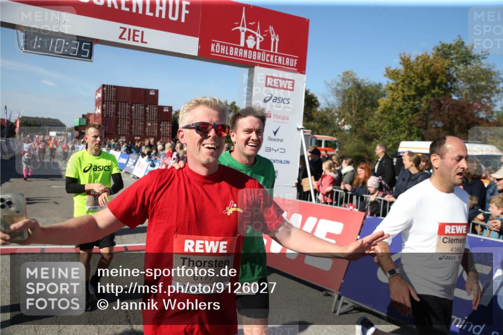 03.10.2025 - Köhlbrandbrückenlauf Jannik Wohlers http://msf.ph/oto/9126027 03.10.2025 13:10:36 Ziel 4386, 4429, 4514, 4711, 5229, 5383, 5410, 5689, 5738, 5889, 6024, 6177, 6269, 6273, 6294, 6779, 6781, 6782 meine-sportfotos.de