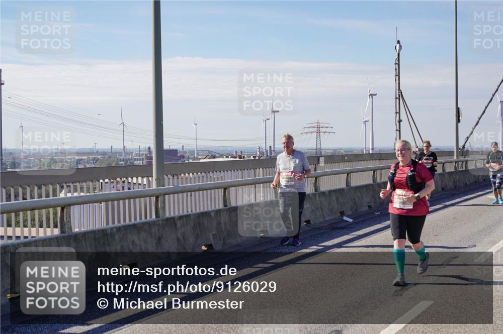 03.10.2025 - Köhlbrandbrückenlauf Michael Burmester http://msf.ph/oto/9126029 03.10.2025 13:10:48 Position 2  meine-sportfotos.de