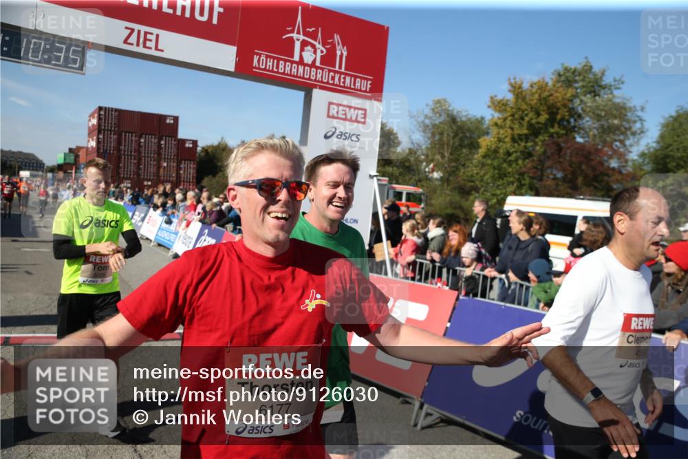 03.10.2025 - Köhlbrandbrückenlauf Jannik Wohlers http://msf.ph/oto/9126030 03.10.2025 13:10:36 Ziel 4386, 4429, 4514, 4711, 5229, 5383, 5410, 5689, 5738, 5889, 6024, 6177, 6269, 6273, 6294, 6779, 6781, 6782 meine-sportfotos.de