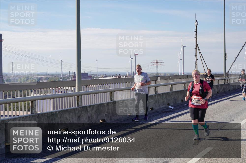 03.10.2025 - Köhlbrandbrückenlauf Michael Burmester http://msf.ph/oto/9126034 03.10.2025 13:10:48 Position 2  meine-sportfotos.de