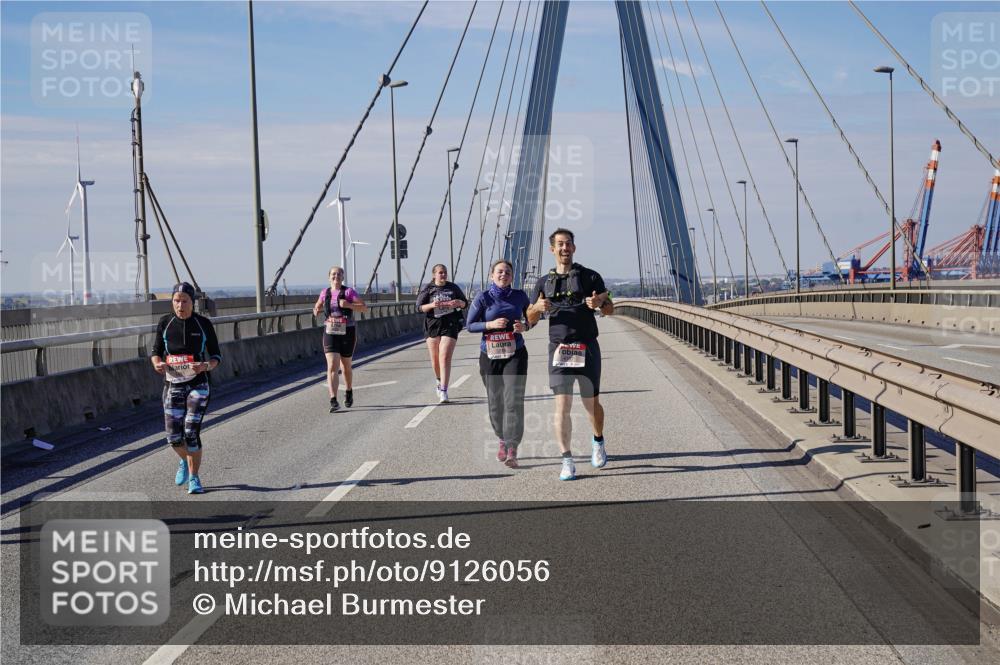 03.10.2025 - Köhlbrandbrückenlauf Michael Burmester http://msf.ph/oto/9126056 03.10.2025 13:10:52 Position 2  meine-sportfotos.de