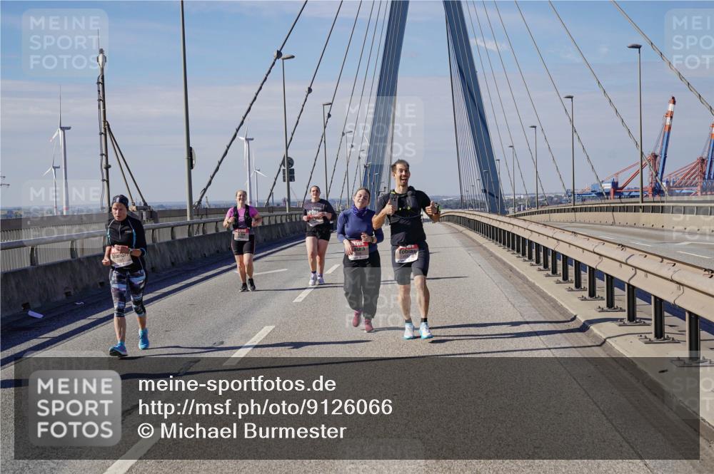 03.10.2025 - Köhlbrandbrückenlauf Michael Burmester http://msf.ph/oto/9126066 03.10.2025 13:10:52 Position 2  meine-sportfotos.de