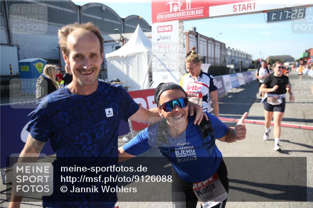 03.10.2025 - Köhlbrandbrückenlauf Jannik Wohlers http://msf.ph/oto/9126088 03.10.2025 13:17:27 Ziel 4012, 4686, 4746, 4818, 4988, 5007, 5008, 5031, 5638, 5642, 5890, 5943, 6069, 6389, 6710 meine-sportfotos.de