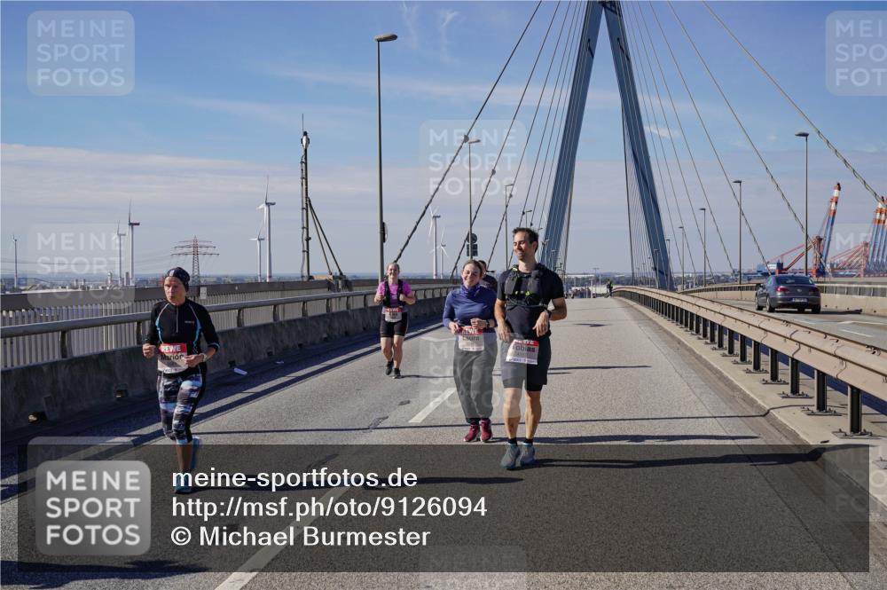03.10.2025 - Köhlbrandbrückenlauf Michael Burmester http://msf.ph/oto/9126094 03.10.2025 13:10:54 Position 2 4157 meine-sportfotos.de