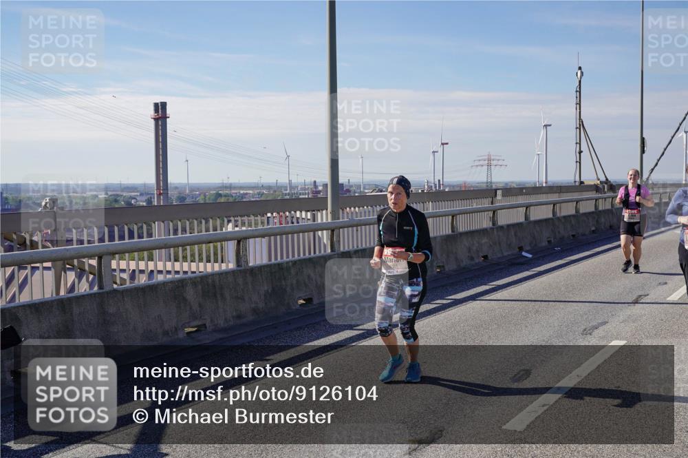 03.10.2025 - Köhlbrandbrückenlauf Michael Burmester http://msf.ph/oto/9126104 03.10.2025 13:10:55 Position 2  meine-sportfotos.de