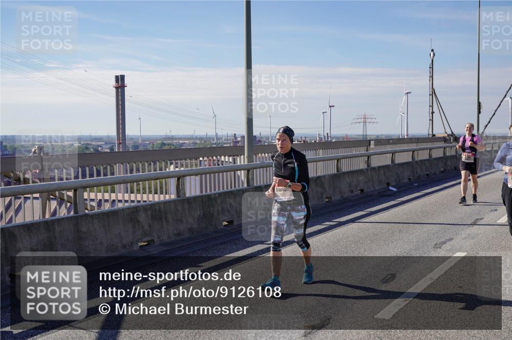 03.10.2025 - Köhlbrandbrückenlauf Michael Burmester http://msf.ph/oto/9126108 03.10.2025 13:10:55 Position 2 5581 meine-sportfotos.de