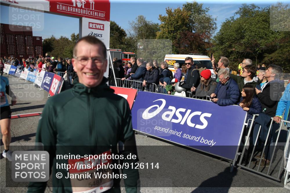 03.10.2025 - Köhlbrandbrückenlauf Jannik Wohlers http://msf.ph/oto/9126114 03.10.2025 13:20:14 Ziel 4397, 4402, 4565, 4779, 4994, 5037, 5160, 5175, 5328, 5456, 5481, 5672, 5683, 5850, 6035, 6136, 6589, 6649 meine-sportfotos.de