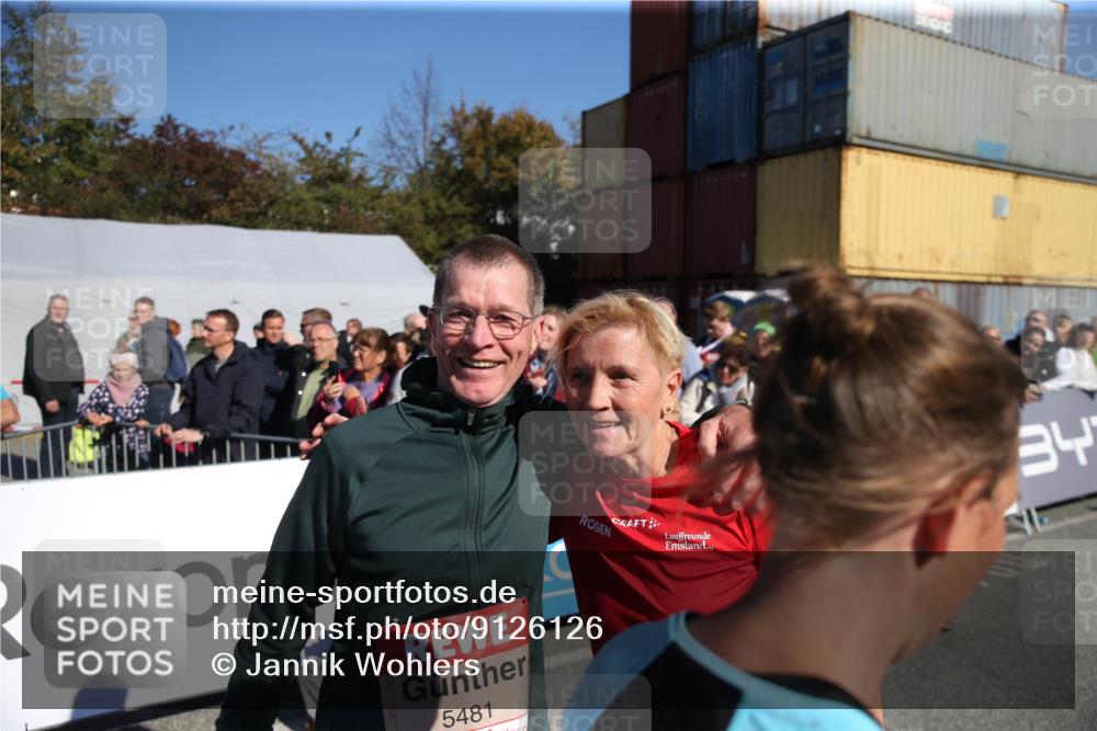 03.10.2025 - Köhlbrandbrückenlauf Jannik Wohlers http://msf.ph/oto/9126126 03.10.2025 13:20:17 Ziel 4397, 4402, 4565, 4571, 4779, 4994, 5144, 5160, 5456, 5481, 5672, 5683, 5850, 6035, 6136, 6589 meine-sportfotos.de