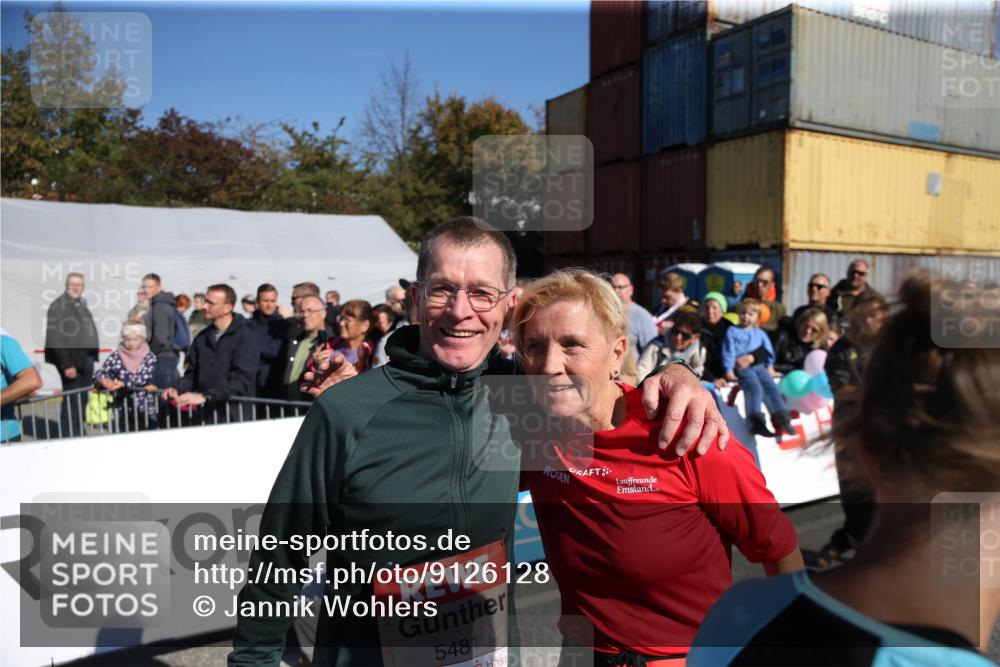 03.10.2025 - Köhlbrandbrückenlauf Jannik Wohlers http://msf.ph/oto/9126128 03.10.2025 13:20:17 Ziel 4397, 4402, 4565, 4571, 4779, 4994, 5144, 5160, 5456, 5481, 5672, 5683, 5850, 6035, 6136, 6589 meine-sportfotos.de