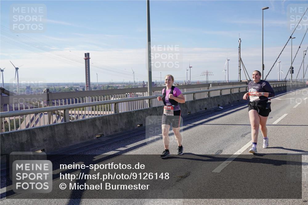03.10.2025 - Köhlbrandbrückenlauf Michael Burmester http://msf.ph/oto/9126148 03.10.2025 13:10:59 Position 2  meine-sportfotos.de