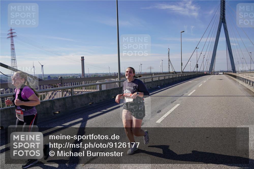 03.10.2025 - Köhlbrandbrückenlauf Michael Burmester http://msf.ph/oto/9126177 03.10.2025 13:11:01 Position 2  meine-sportfotos.de