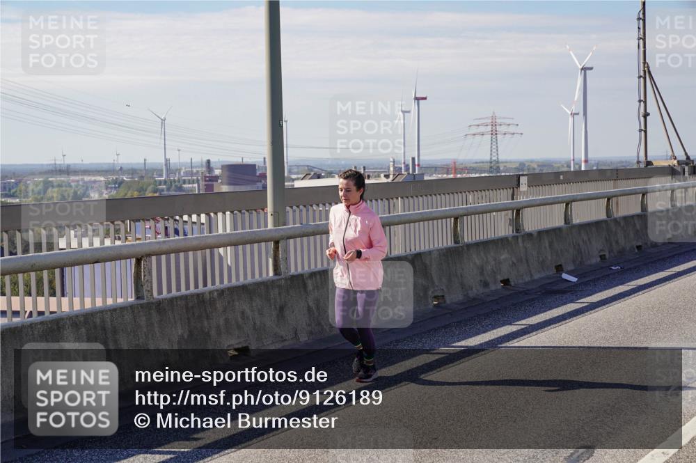 03.10.2025 - Köhlbrandbrückenlauf Michael Burmester http://msf.ph/oto/9126189 03.10.2025 13:11:31 Position 2  meine-sportfotos.de
